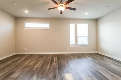 381 N Centro Circle, Shenandoah, TX 77385 - Photo 10