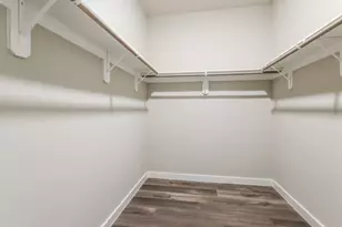 381 N Centro Cir, Shenandoah, TX 77385 - Photo 12