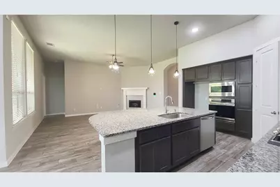 2003 Blackhawk Ridge Lane, Manvel, TX 77578 - Photo 12