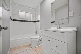 7419 Shady Vale Ln, Houston, TX 77040 - Photo 16