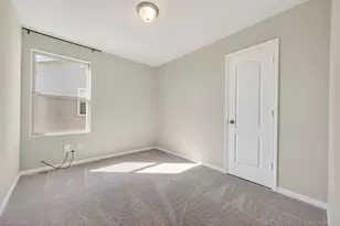 940 21st St, Hempstead, TX 77445 - Photo 22