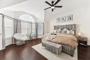 5737 Kansas St, Houston, TX 77007 - Photo 1