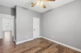 8227 Shady Grove, Baytown, TX 77523 - Photo 28