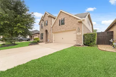 5618 Little Creek Court, Fulshear, TX 77441 - Photo 2