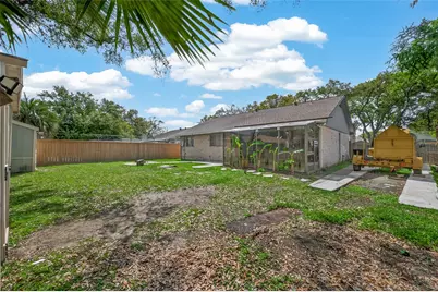 16643 Seawolf Drive, Houston, TX 77062 - Photo 22