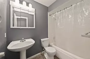 16643 Seawolf Dr, Houston, TX 77062 - Photo 18