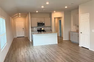 10623 Bird Of Paradise Ln, Houston, TX 77016 - Photo 4