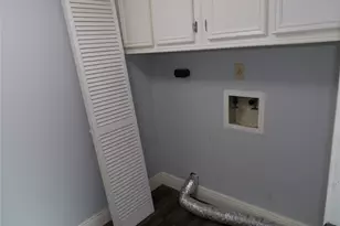 10758 Boardwalk St, Houston, TX 77042 - Photo 6