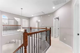 78 S Bardsbrook Cir, The Woodlands, TX 77382 - Photo 4