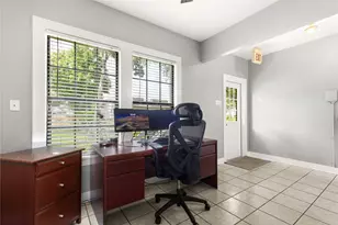 906 Higgins, Humble, TX 77338 - Photo 10