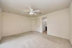 9423 Garden Bridge St, Houston, TX 77075 - Photo 16