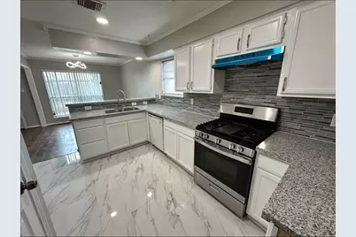 3023 Mosby Drive, Sugar Land, TX 77479 - Photo 4