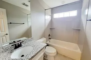 4831 Whitby Cir, Sugar Land, TX 77479 - Photo 8