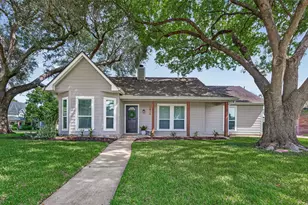 1411 Bittersweet Ct, Richmond, TX 77406 - Photo 2