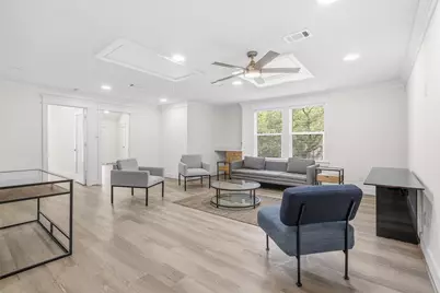 1037 Town Place Street, Houston, TX 77057 - Photo 20