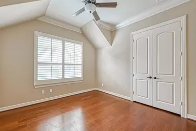 5014 Fairford Drive, Sugar Land, TX 77479 - Photo 6