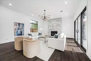 3209 McCulloch Cir, Houston, TX 77056 - Photo 14