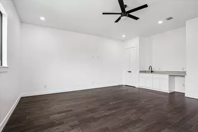 3209 McCulloch Circle, Houston, TX 77056 - Photo 28