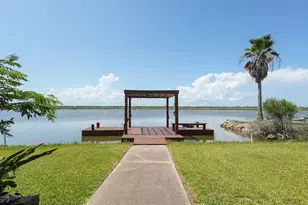 4702 Bayou Ln, Hitchcock, TX 77563 - Photo 40