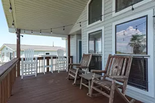 4702 Bayou Ln, Hitchcock, TX 77563 - Photo 32