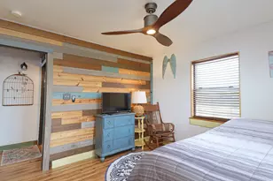 4702 Bayou Ln, Hitchcock, TX 77563 - Photo 26