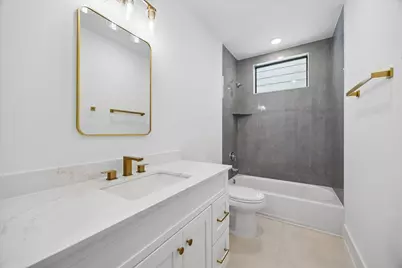 1325 W 22nd Street, Houston, TX 77008 - Photo 26