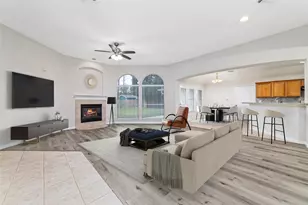 4602 Western Branch Ct, Houston, TX 77066 - Photo 6