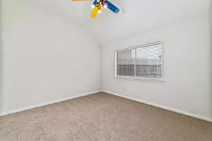 4602 Western Branch Ct, Houston, TX 77066 - Photo 32