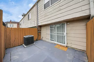 7954 Grove Ridge Drive, Houston, TX 77061 - Photo 22