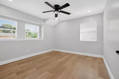 3302 Ann Arbor Drive, Houston, TX 77063 - Photo 34