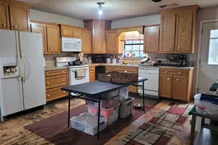 15540 Firetower Rd, Conroe, TX 77306 - Photo 6