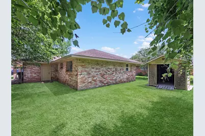 4431 Oak Shadows Drive, Houston, TX 77091 - Photo 12