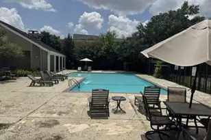 2100 Tanglewilde St, Houston, TX 77063 - Photo 4