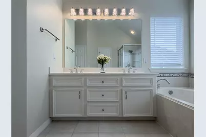 4336 Darsey Street, Bellaire, TX 77401 - Photo 30