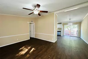 16497 Spring Rain Ct, Conroe, TX 77302 - Photo 2