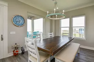 3125 Bay Rdg Dr, Palacios, TX 77465 - Photo 12