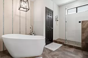 3026 Country Club Dr, Pearland, TX 77581 - Photo 40