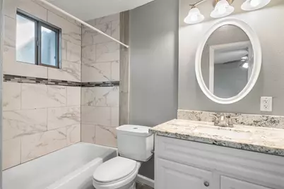 4811 Oakland Street #9, Houston, TX 77023 - Photo 8