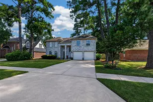 17826 Seven Pines Dr, Spring, TX 77379 - Photo 2