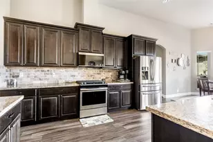 4603 Pineloch Bayou Dr, Baytown, TX 77523 - Photo 12