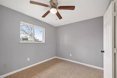 11927 Flushing Meadows Drive, Houston, TX 77089 - Photo 14