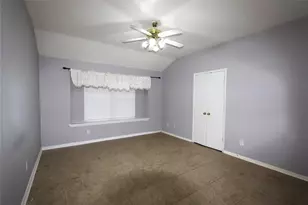 10926 Great Hawk Ln, Houston, TX 77075 - Photo 8