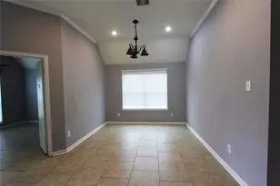 10926 Great Hawk Ln, Houston, TX 77075 - Photo 2