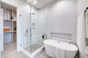 2121 Emancipation Ave, Houston, TX 77003 - Photo 10