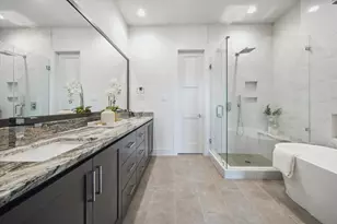 2121 Emancipation Ave, Houston, TX 77003 - Photo 8
