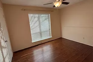 4027 Summit Valley Dr, Houston, TX 77082 - Photo 10