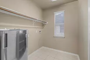 24 Old Presidio Dr, Manvel, TX 77578 - Photo 38
