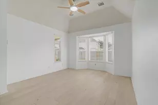 24 Old Presidio Dr, Manvel, TX 77578 - Photo 18