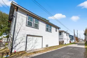 4925 Ave N 1/2, Galveston, TX 77551 - Photo 28