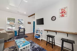 4925 Ave N 1/2, Galveston, TX 77551 - Photo 8